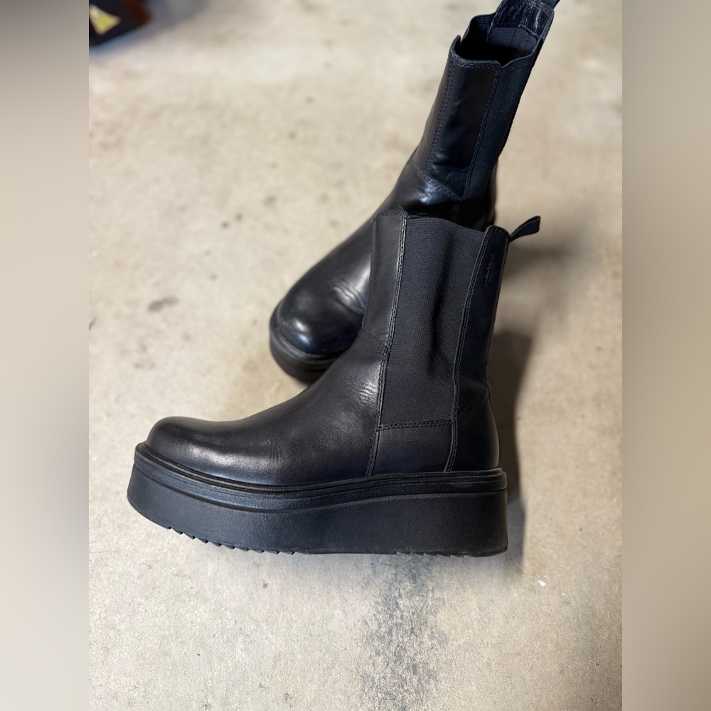Vagabond Shoemakers Tara Chelsea Boot Women